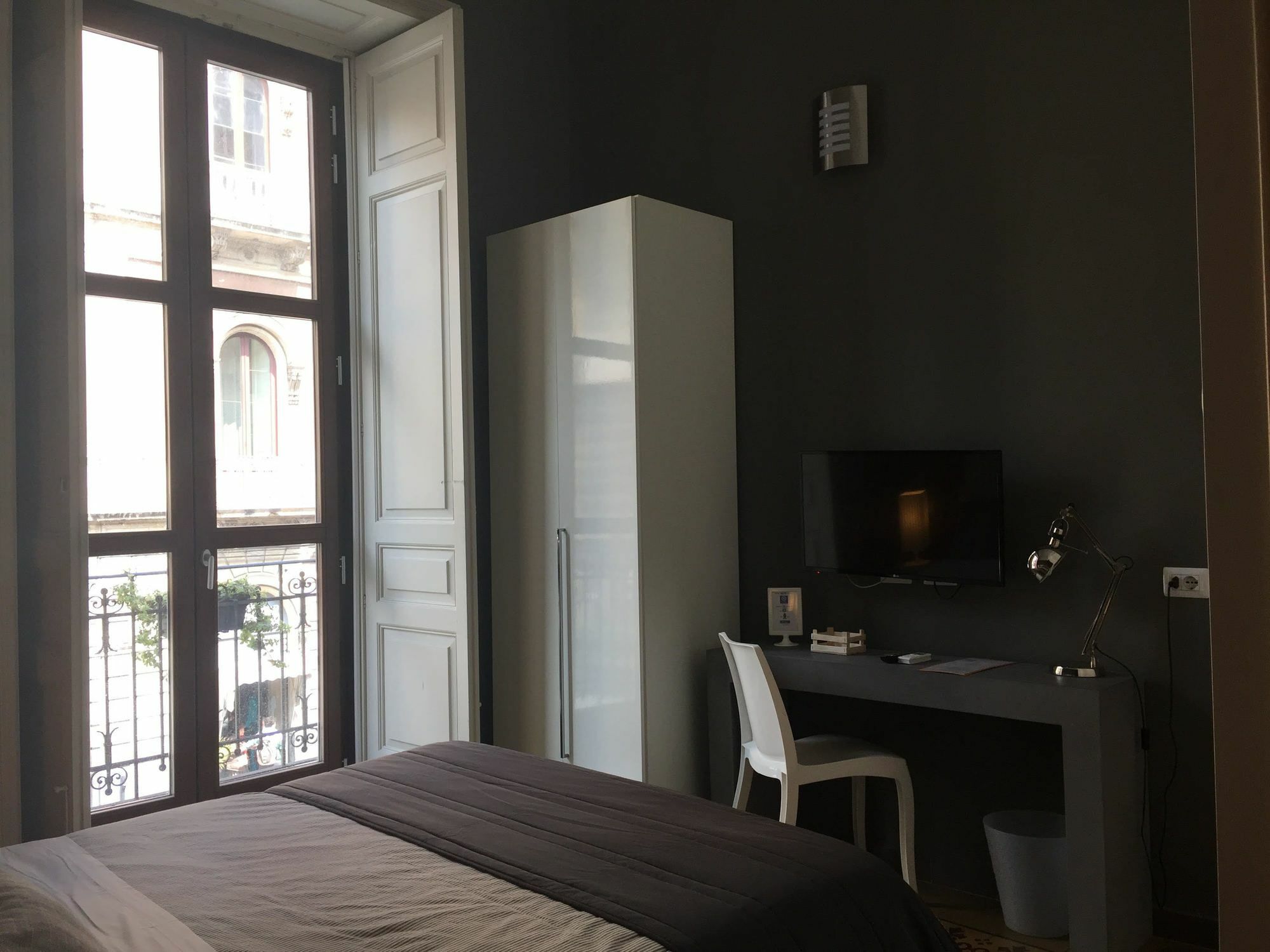 Ottomood Ala Ovest Catania Centro B&B 외부 사진