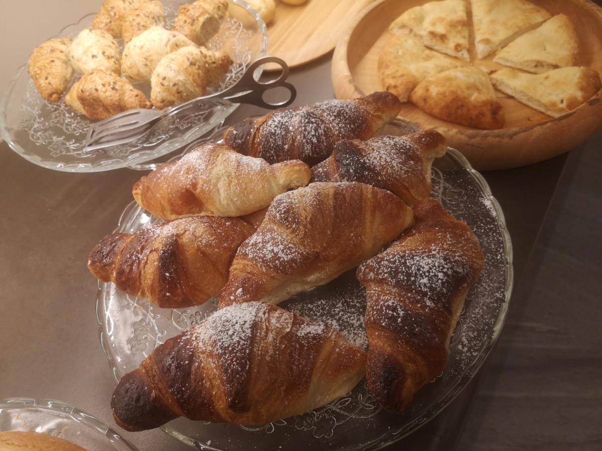 Ottomood Ala Ovest Catania Centro B&B 외부 사진